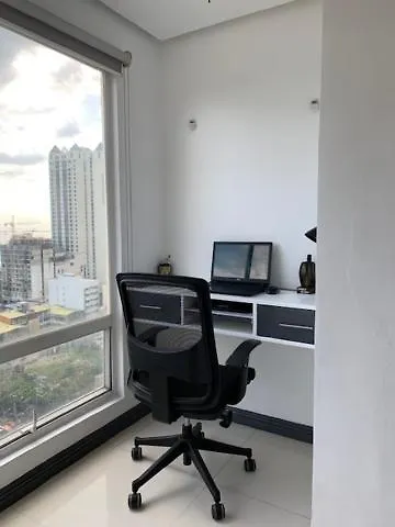 Apartamento Birch Tower - 1br With Balcony *