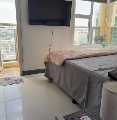 Birch Tower - 1br With Balcony Apartamento Manila